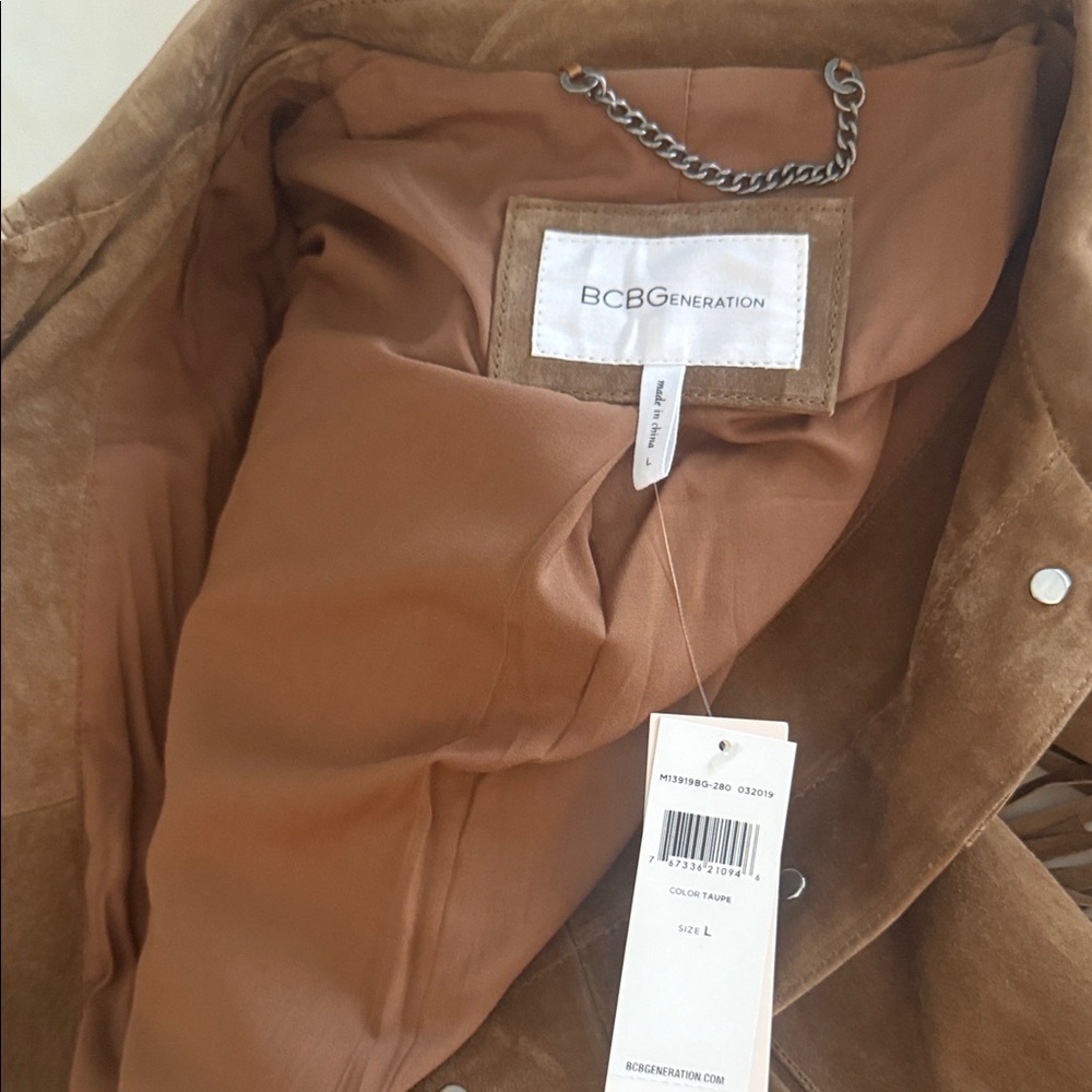 BCBGeneration SUEDE FRINGED  Jacket - Picture 8 of 10